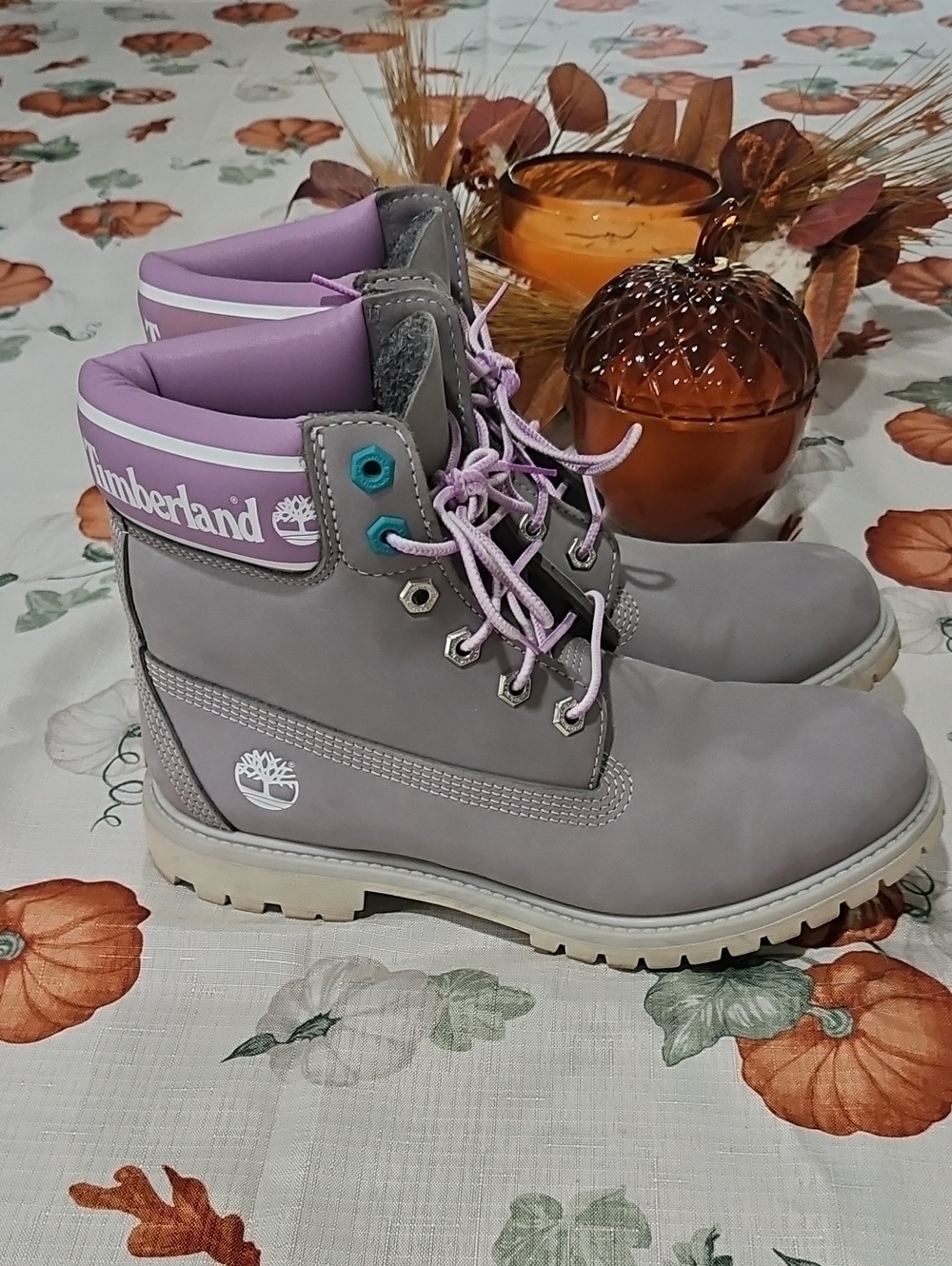 Timberland Gray and Lavender Lace-Up Women's Boots Size 8.5